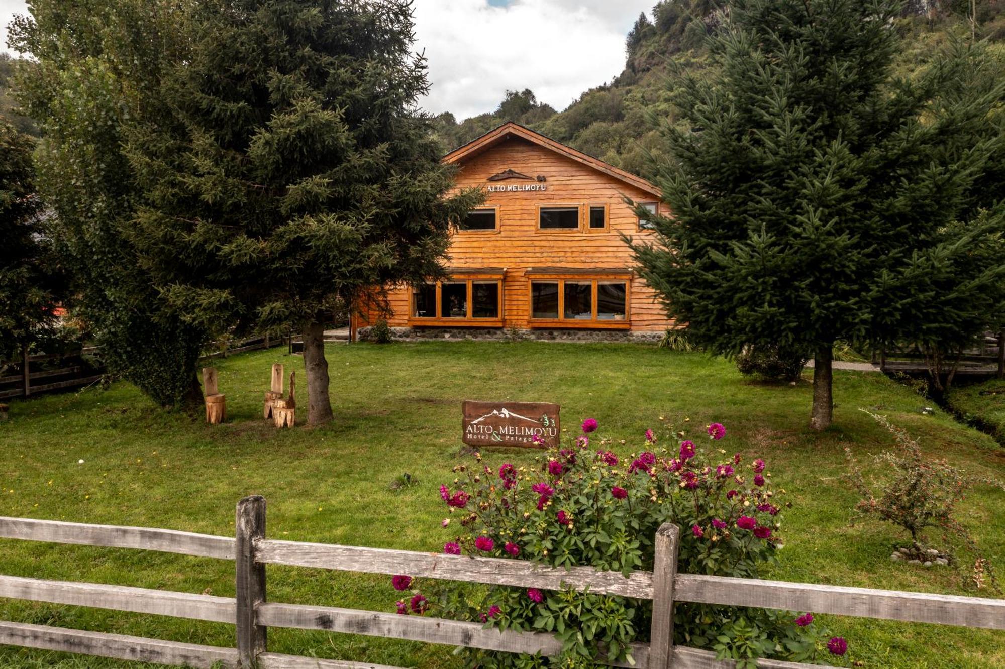 Alto Melimoyu Hotel & Patagonia La Junta Екстериор снимка